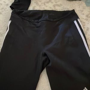 Adidas short leggings